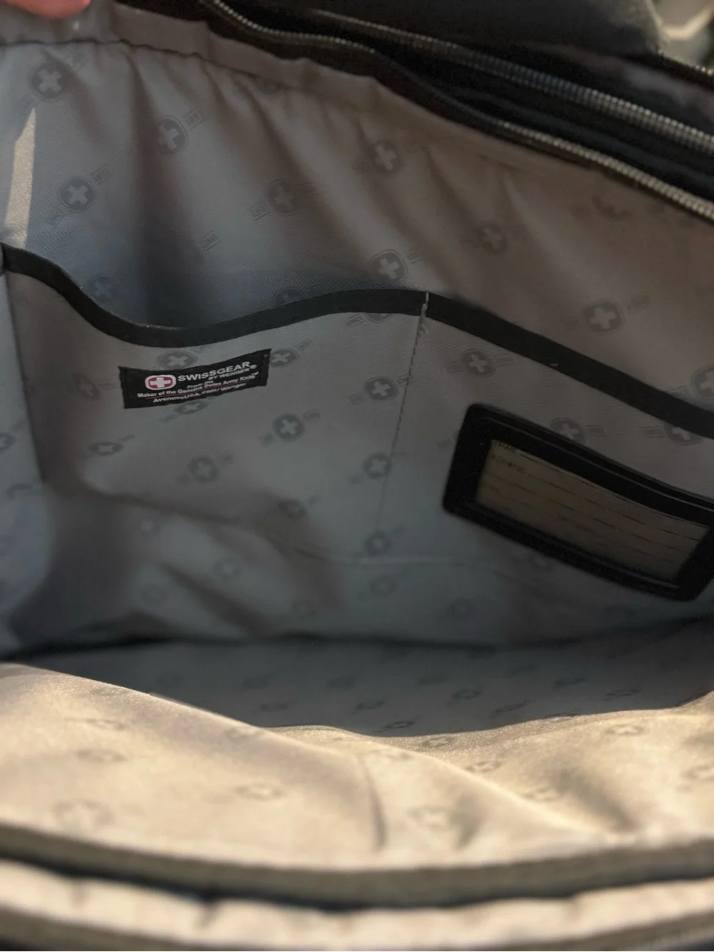 SwissGear Wenger Black Red Laptop Messenger Bag